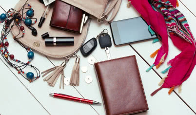 Recyclingowe wzornictwo - od samochodu do torebki