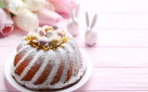 Wielkanocna babka piaskowa