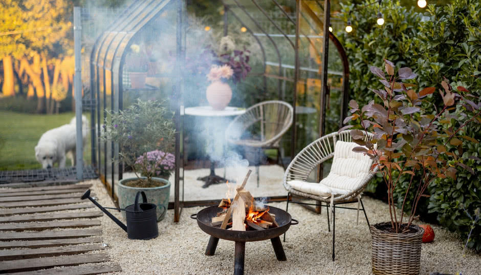 Czy można rozpalić ognisko w ogrodzie? Aktualne przepisy na rok 2024