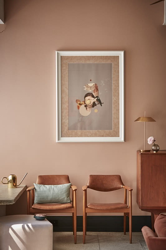 Living Coral we wnętrzu