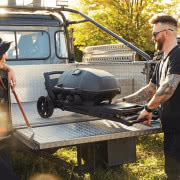 Grill do pizzy marki Alfa Forni występuje w...