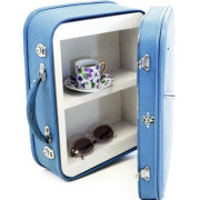 Stolik ze schowkiem, zrobiony z pomalowanej...