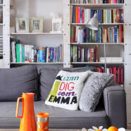 Styl skandynawski i kolorowa lodówka w roli głównej