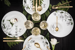 Wiosenne aranżacje z serwisem porcelanowym CLEMATIS od Fyrklövern i VALLILA INTERIOR