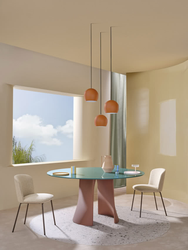 Fotel marki Pedrali.