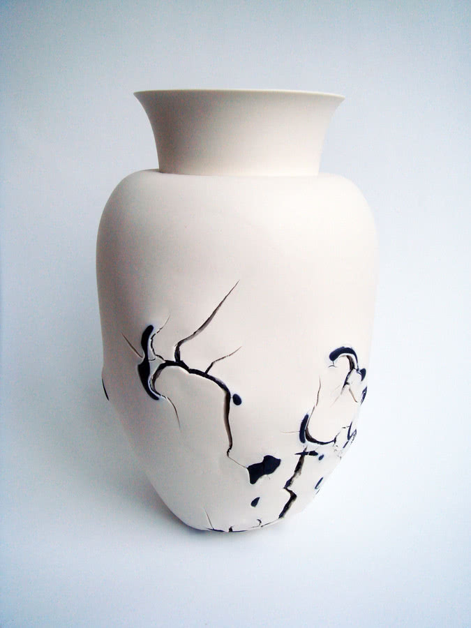 Ornamentalne metamorfozy. Porcelanowy wazon,...