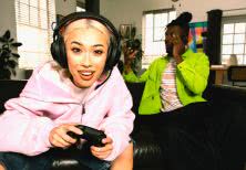 JBL Quantum 950 Wireless - dźwięk, który daje przewagę w każdej rozgrywce 