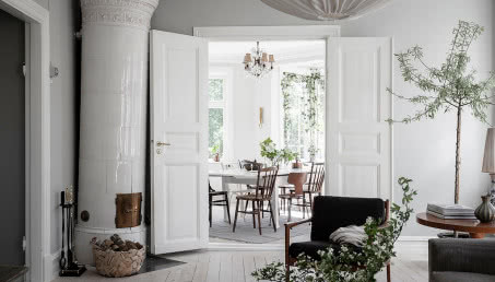 Piec kaflowy - do jakich wnętrz pasuje i czym się różni od tych sprzed laty?