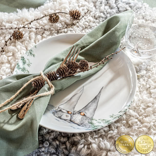 Porcelana na Święta - jak stworzyć klimatyczny stół na Boże Narodzenie i Nowy Rok