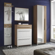 Meble przedpokojowe GO w kolorze dąb sonoma. W...