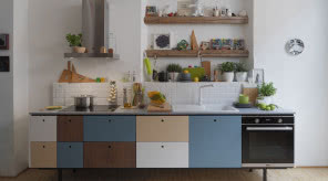 Jak zaprojektować i urządzić małą kuchnię?