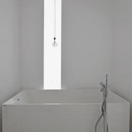 Biel i minimalizm, czyli bliźniak po remoncie