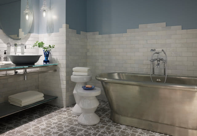 Niebieski hotel - łazienka