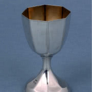 Fotel inspirowany projektem Egg Chair - Arne...