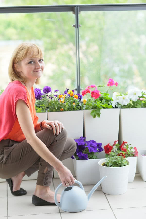 Ania w swoim ogródku na tarasie